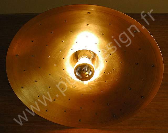 Suspension en cuivre de type Coronell, Design Scandinave. Pur Design.
