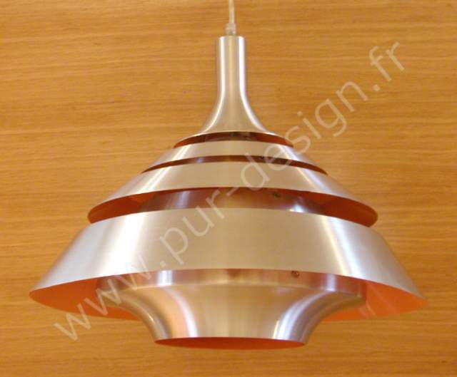 Superbe suspension de type Poulsen / Henningsen 1960. Pur Design.
