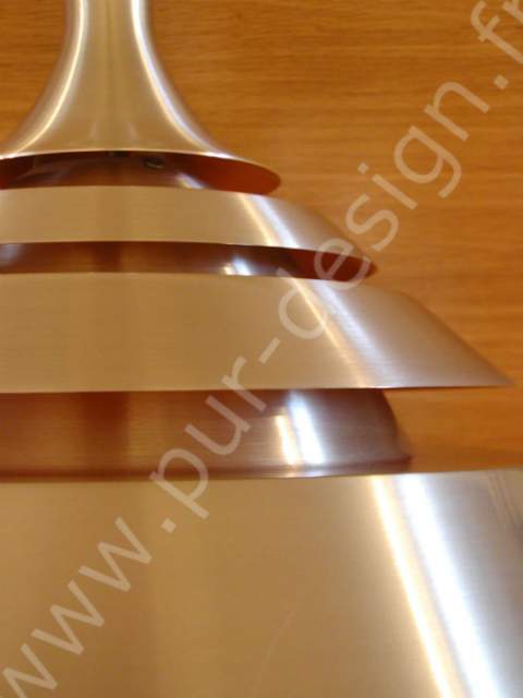 Superbe suspension de type Poulsen / Henningsen 1960. Pur Design.